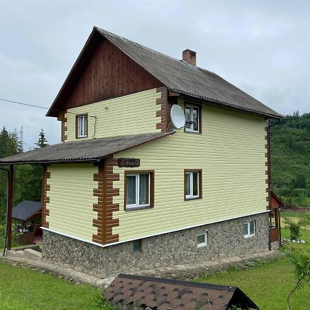 Родинна Оселя Slavske Eksteriør billede