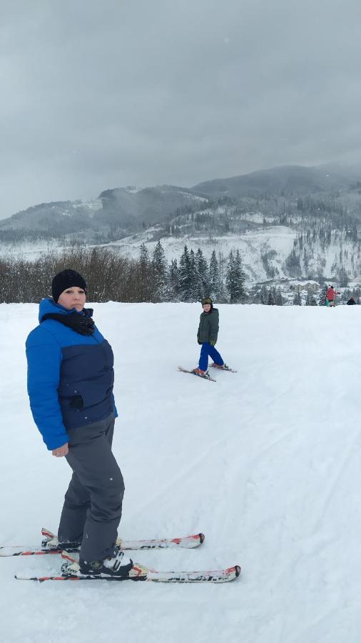 Родинна Оселя Slavske Eksteriør billede